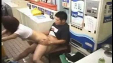 Imbes na magtrabaho, iyot ang inuna (nouveau)