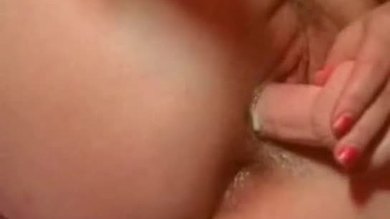 Un orgasme intense avec mon gode crémeux