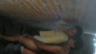 Mon employé dans la salle de bain