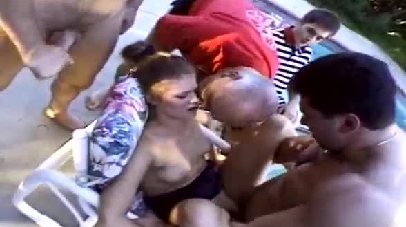 Aventure anale pour femme échangiste