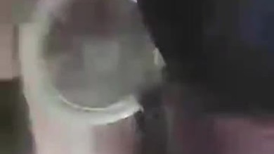 Gianella montre ses seins 2