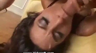 Tiffany profite de tout
