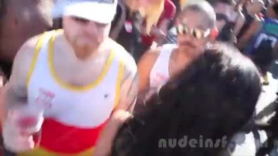 Nu à san francisco fait la folsom street fair 2013