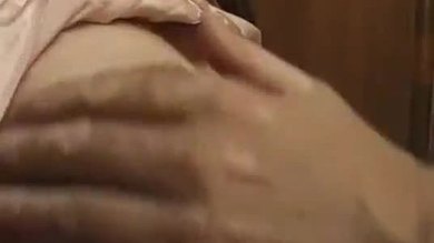 Adolescente russe chaude et poilue jana - xoticdate.com