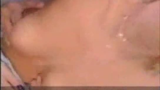 Amanda - belle scène de baise