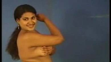 Actrice de série rachitha nue