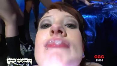 Linda sylvie et ashlee trois superbes putes bukkake