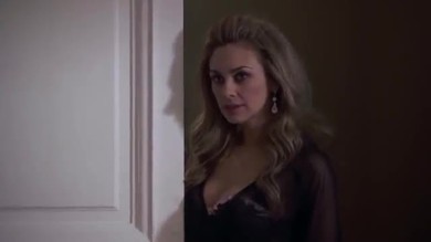 Compilation de seins d'Aracely Arambula