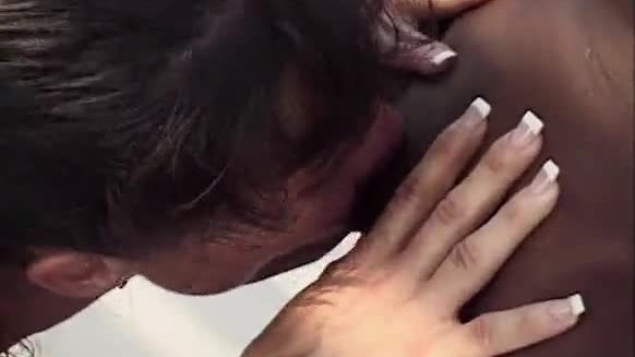 Maintenant, c'est du sexe lesbien.
