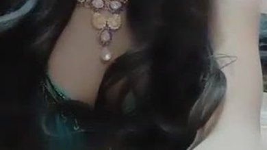 Bangladeshi live sexy girl