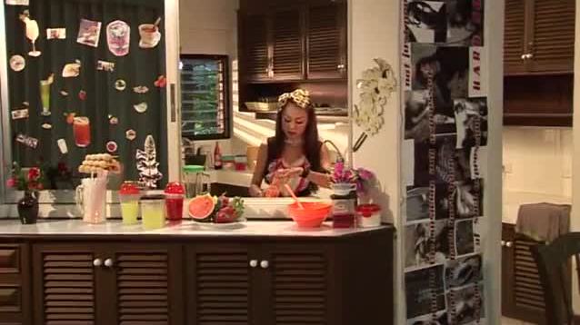 Rak khom khom nai ran khanom cake.2012-dvdrip.x264