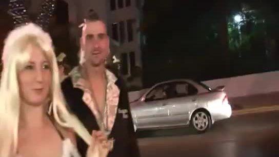 Ces dames se sont habillées