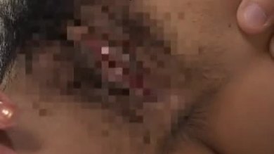 L'actrice asiatique Asuka sawaguchi reçoit du sperme