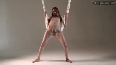 Brunette sofia gymnaste sexy