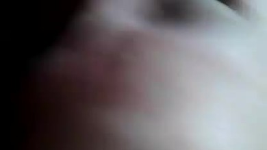Un drogué qui suce une bonne bite
