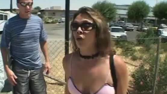 La fille de mon bang van reçoit une bite