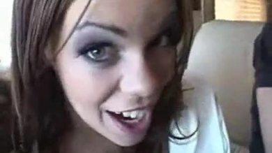 Gia Paloma se fait remonter les bretelles par trois excités.