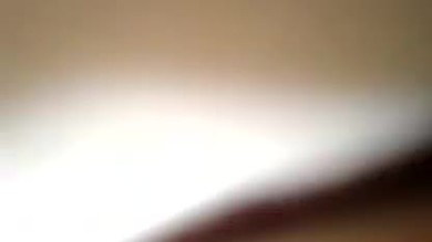 Petite amie endormie chatte juteuse et femme anal dormida
