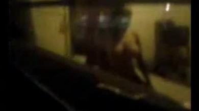 Une prostituée filmée en secret pendant qu'elle se fait baiser /100dates
