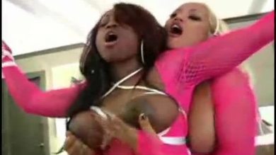 Jada fire forcée de gicler