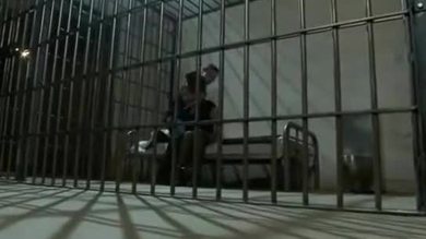 Bondage, une pute épicée qui aime la douleur