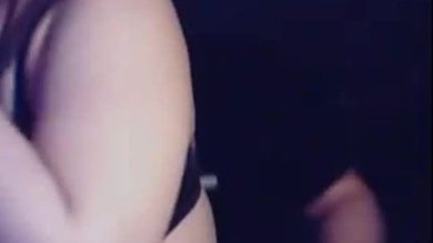 Heather marie se fait baiser à fond (emo bitch)